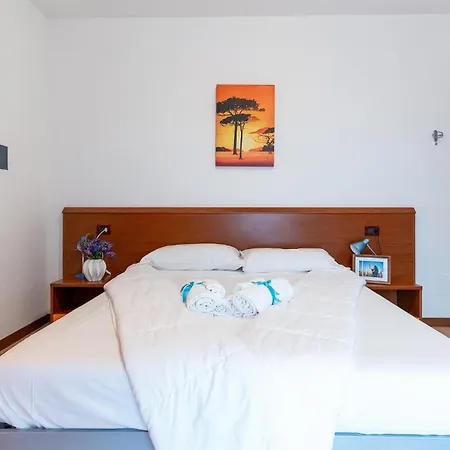 Ai Pini-villa Apartment Duna Verde